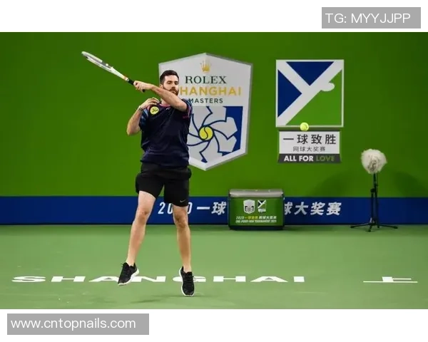 国际网球比赛中挑战鹰眼成功率与球员抗压能力的相关性研究